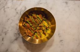 Chicken Tikka Masala / Soy Curl Tikka Masala